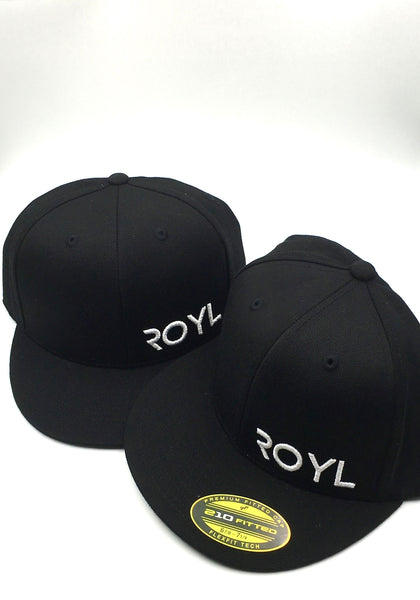 Small "ROYL" fitted